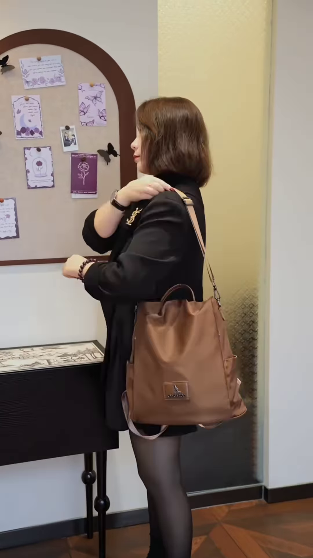 🖤 Elegant, Practical & Chic — The Ultimate Everyday Backpack 💼✨