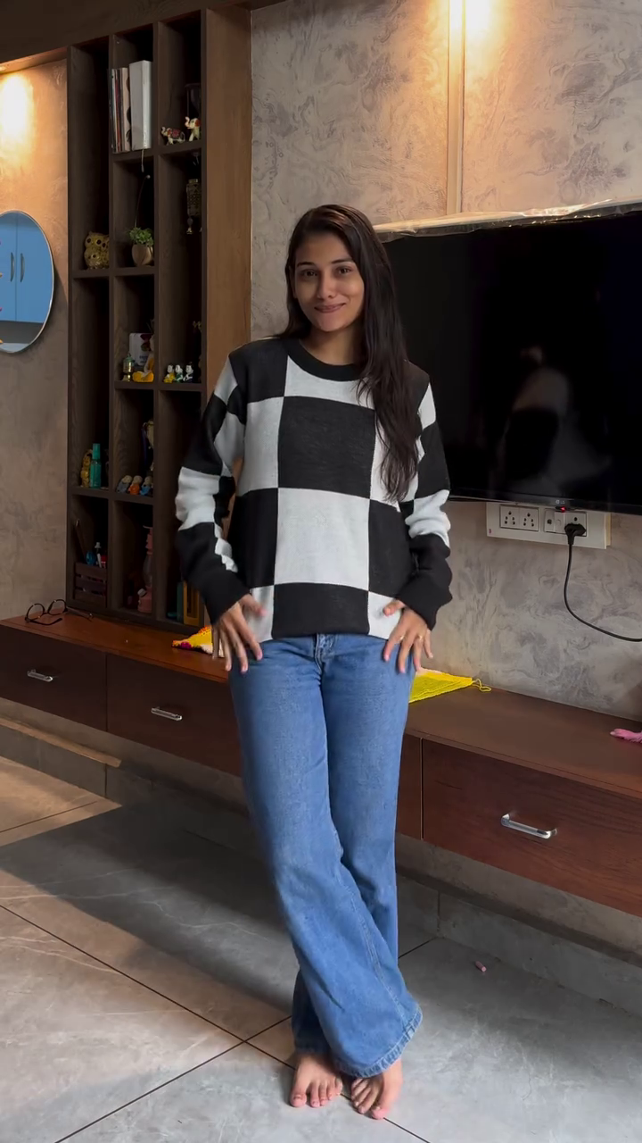 “Hot Pink Flame Knit Sweater – Bold Streetwear Winter Collection in Multiple Colors & Sizes (XXS–XXL)”