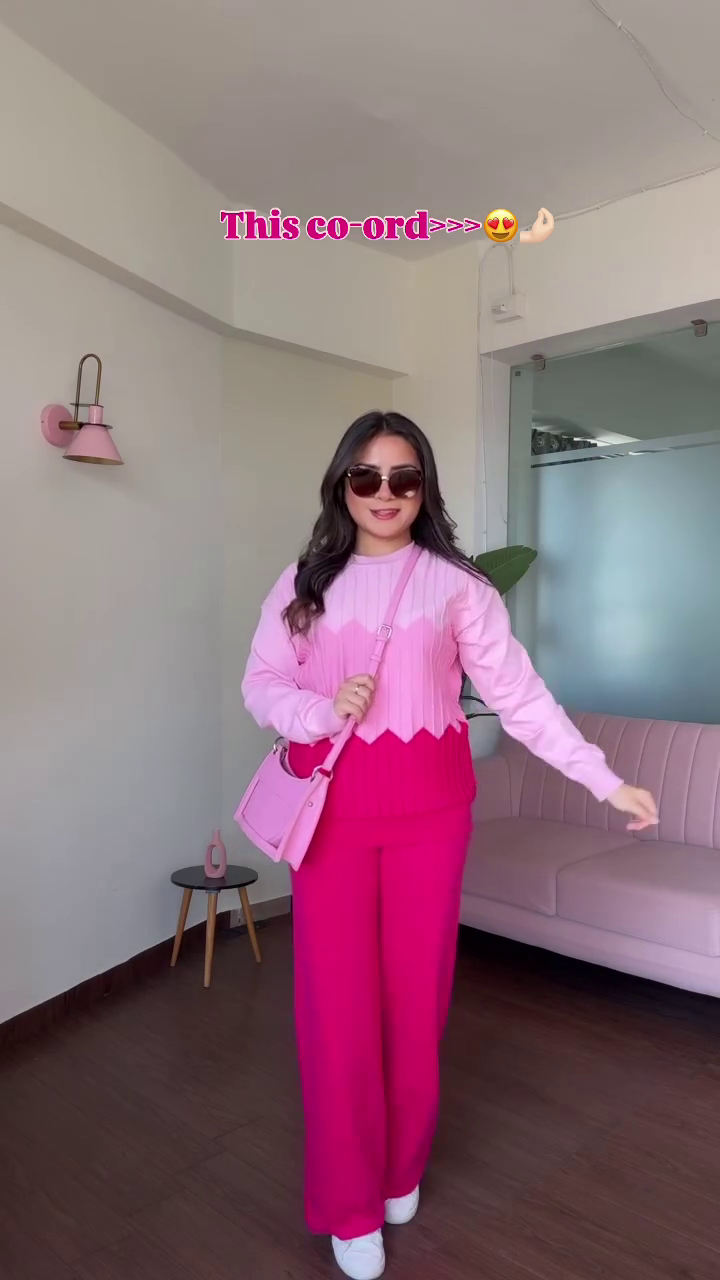 “Barbie Pink Gradient Knit Co-ord Set – Stylish Winter Matching Set in Multiple Colors & Sizes (XXS–XXL)”