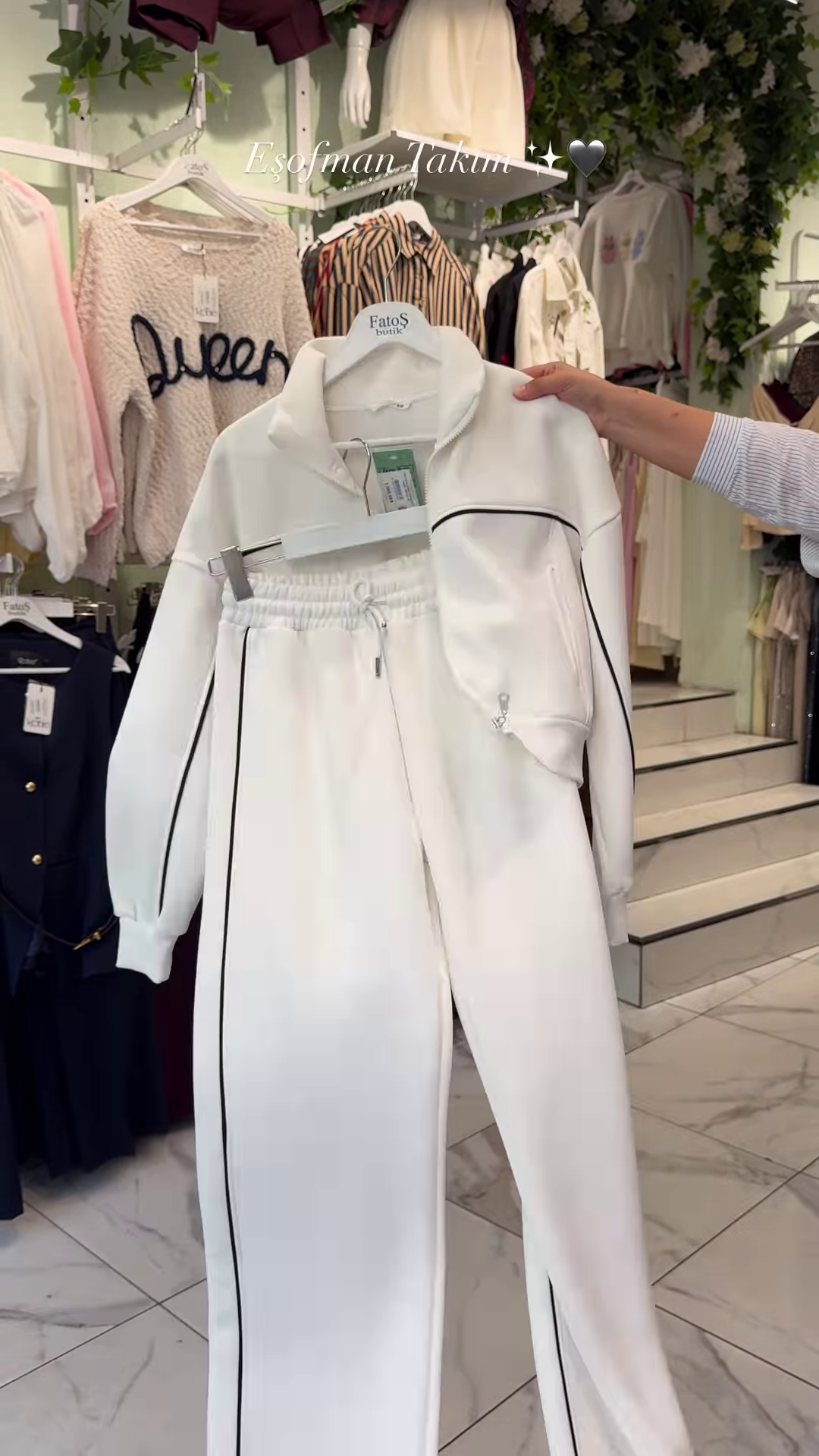 ✨ Urban Motion Luxe Co-Ord Set – Sporty Elegance Meets Everyday Comfort (XXS–XXL) 🖤🤍