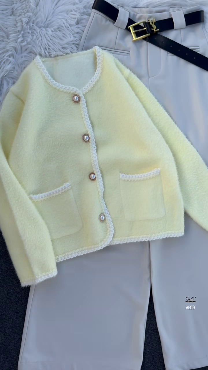 💛 Golden Glow Luxe Cardigan – Soft Elegance with a Touch of Timeless Charm (XXS–XXL) ✨