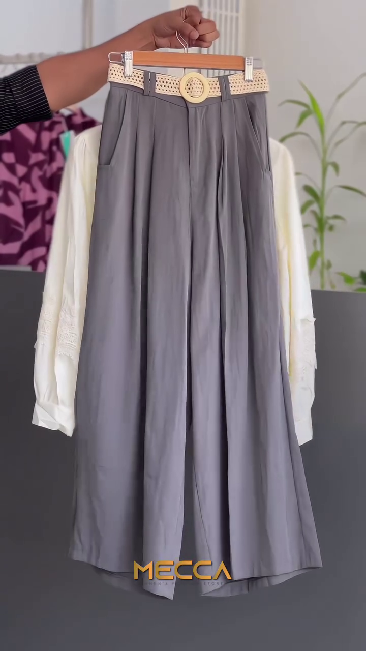 ✨ Pearl Whisper Lace Blouse & Flow Skirt Set ✨