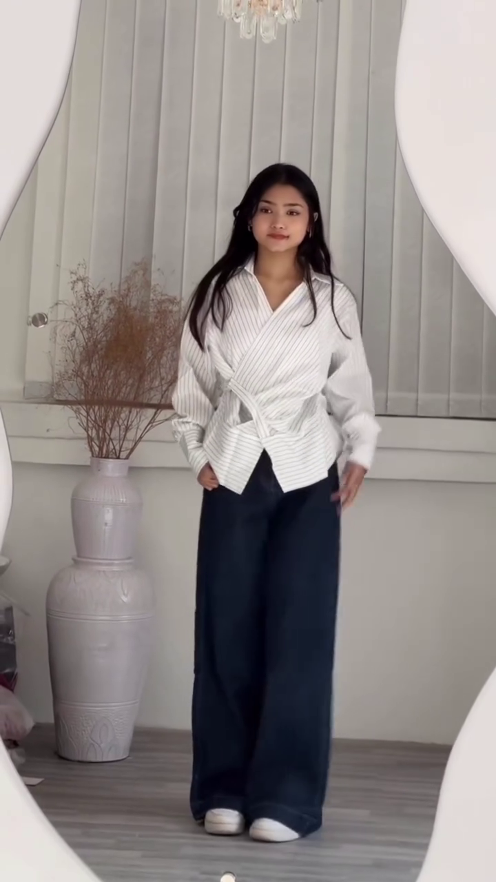 🤍 Elegant Striped Wrap Blouse – Timeless Chic Collection ✨