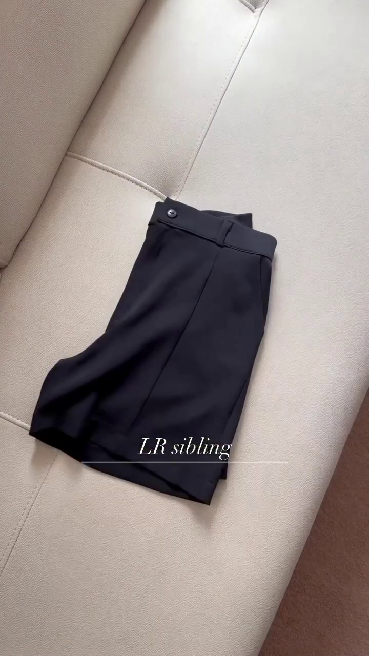 🤍 Snow Blossom Tiered Lace Top | Feminine Eyelet Ruffle Statement | XXS–XXL ✨🌸