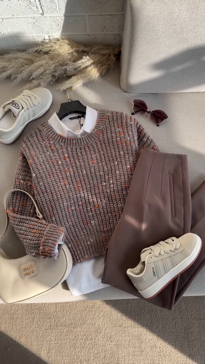 🤍 Snow Blossom Tiered Lace Top | Feminine Eyelet Ruffle Statement | XXS–XXL ✨🌸