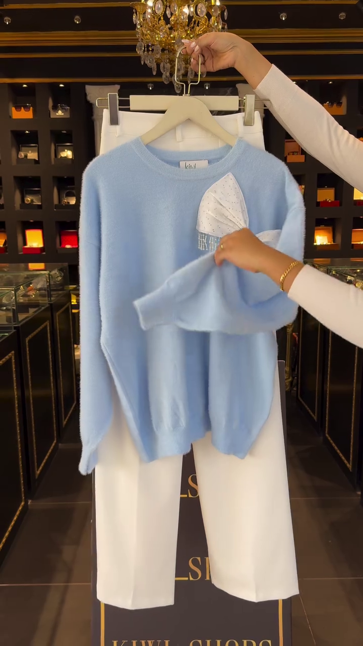 💙 Elegant Sky Bow Knit Set – Soft Sweater & Classic Trousers Outfit ✨👚👖