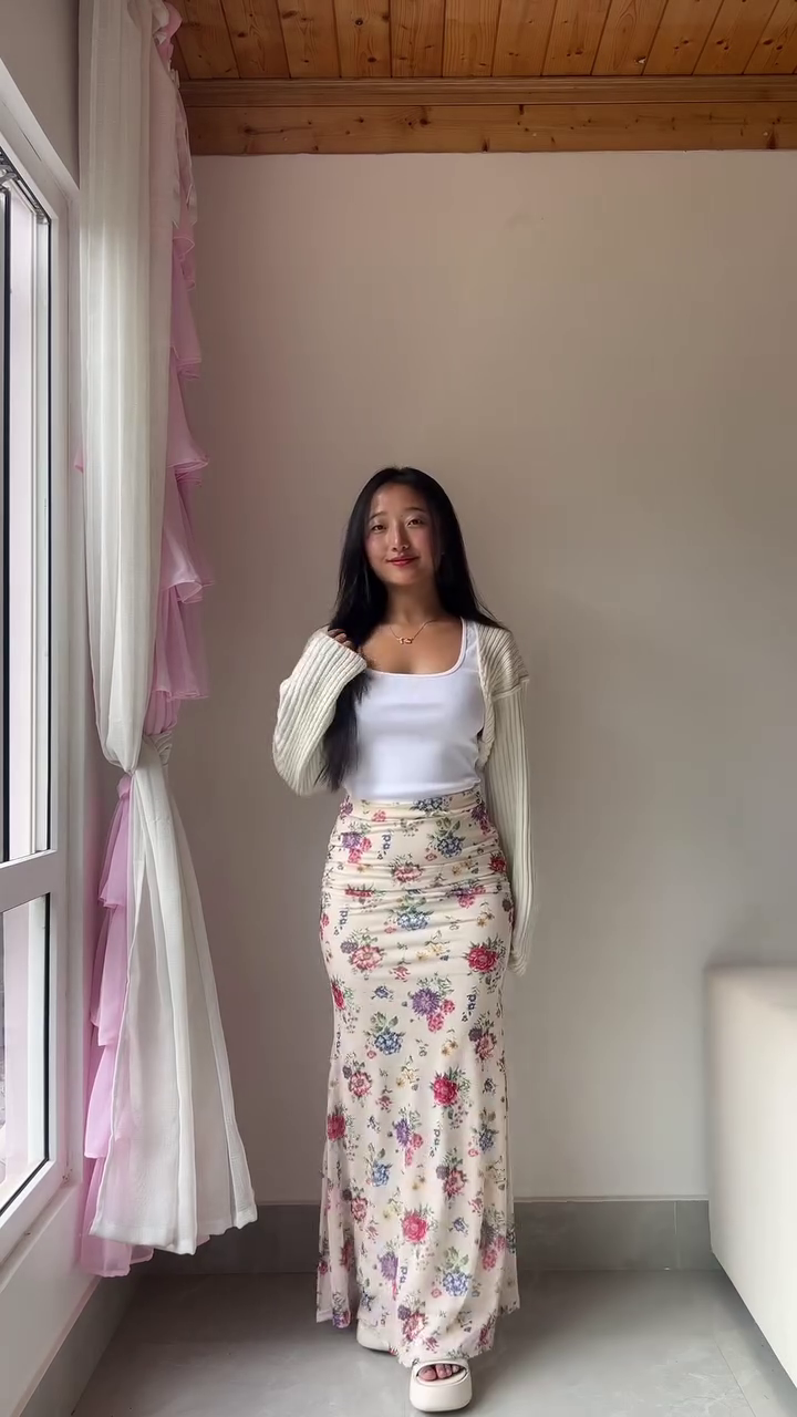 🌸 Elegant Bloom Maxi Skirt Set – Soft Chic Everyday Glam 🌸