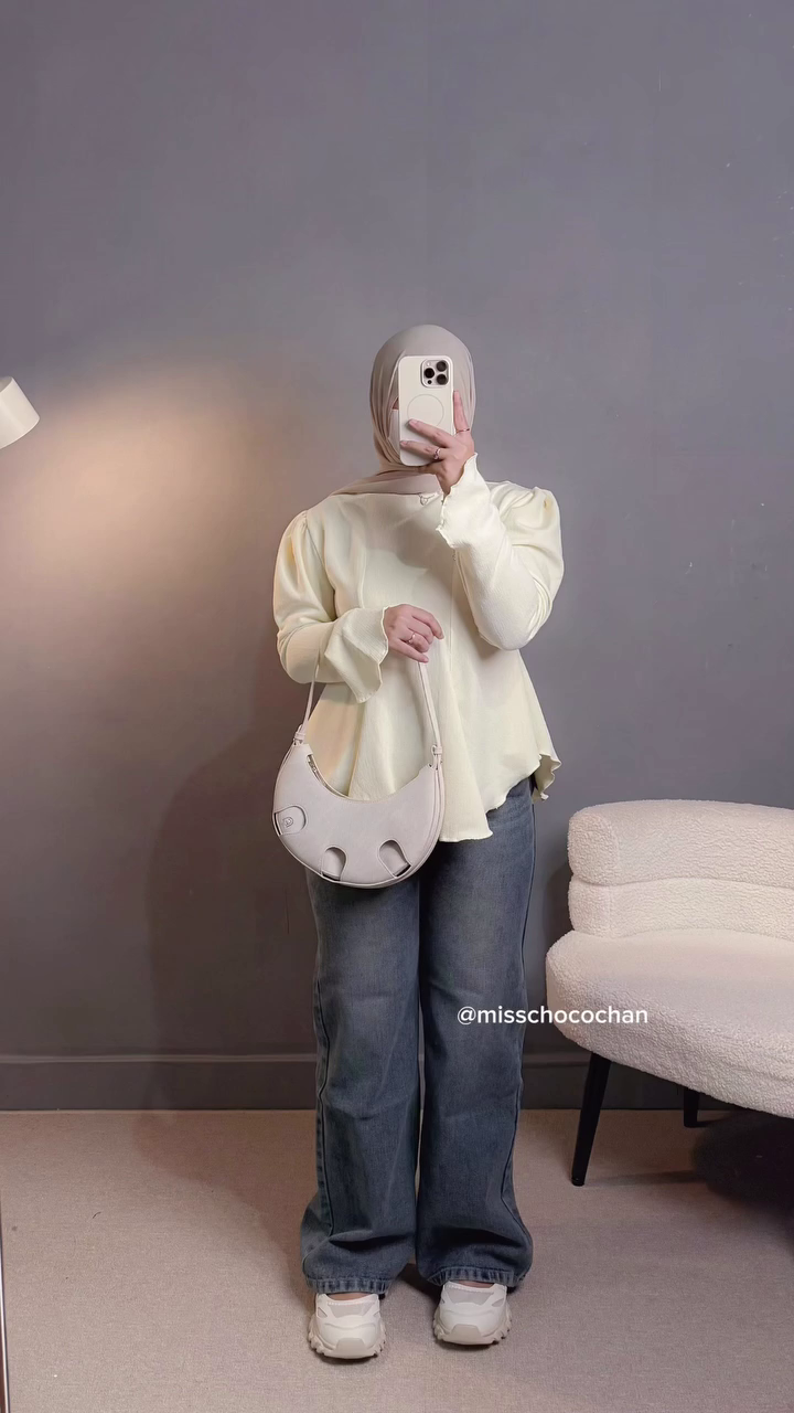 🤍 Soft Cloud Peplum Top – Minimal Elegance, Everyday Comfort 🤍