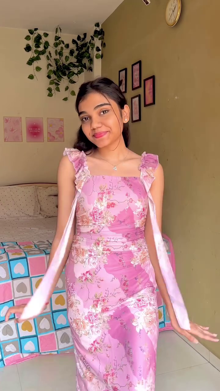 💙 Sky Blossom Bodycon Dress – Fresh, Flowy & Effortlessly Cute 💙