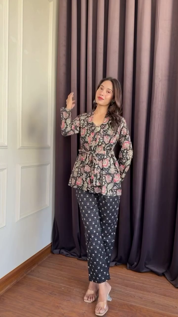 🌸 Midnight Garden Floral Co-Ord Set – Elegant Prints, Effortless Style 🌸