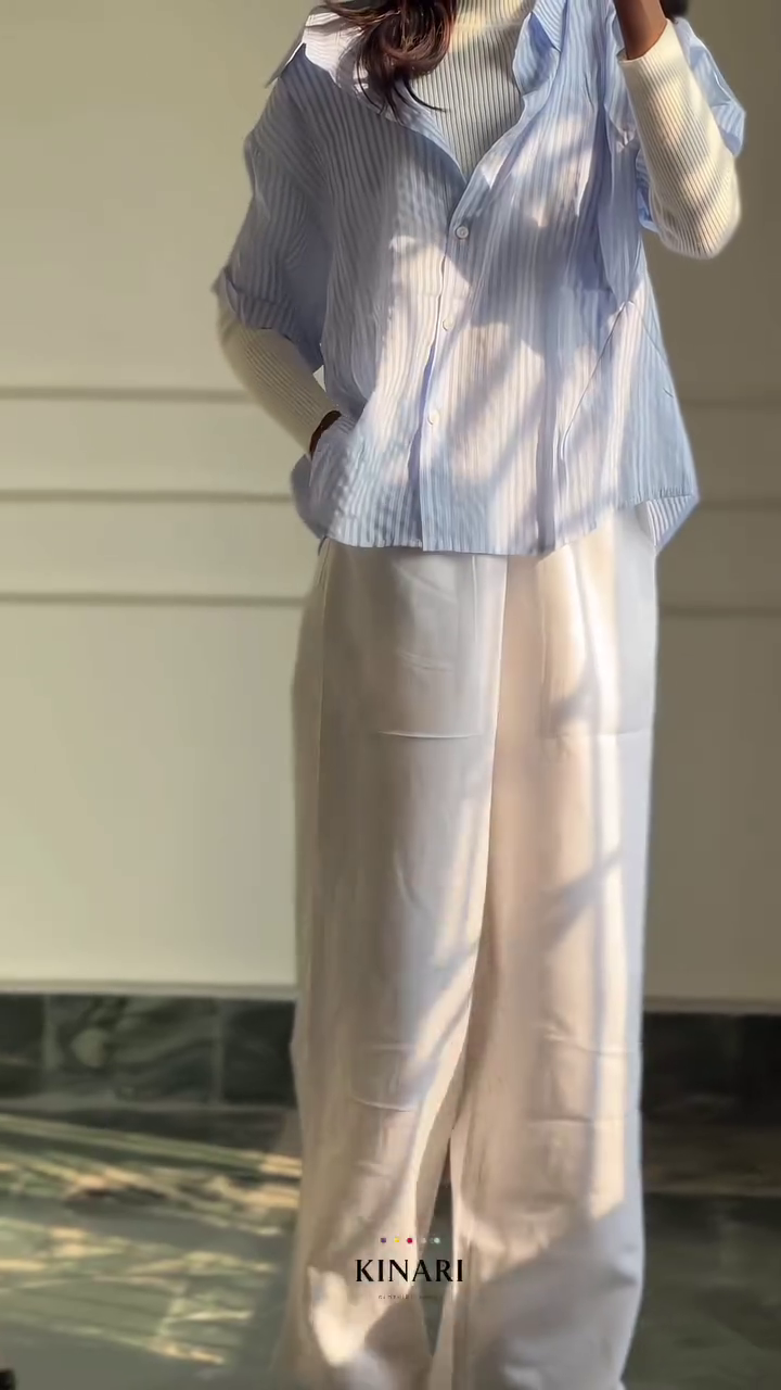 💚 Pistachio Breeze Oversized Shirt – Soft Minimalism & Everyday Comfort 💚