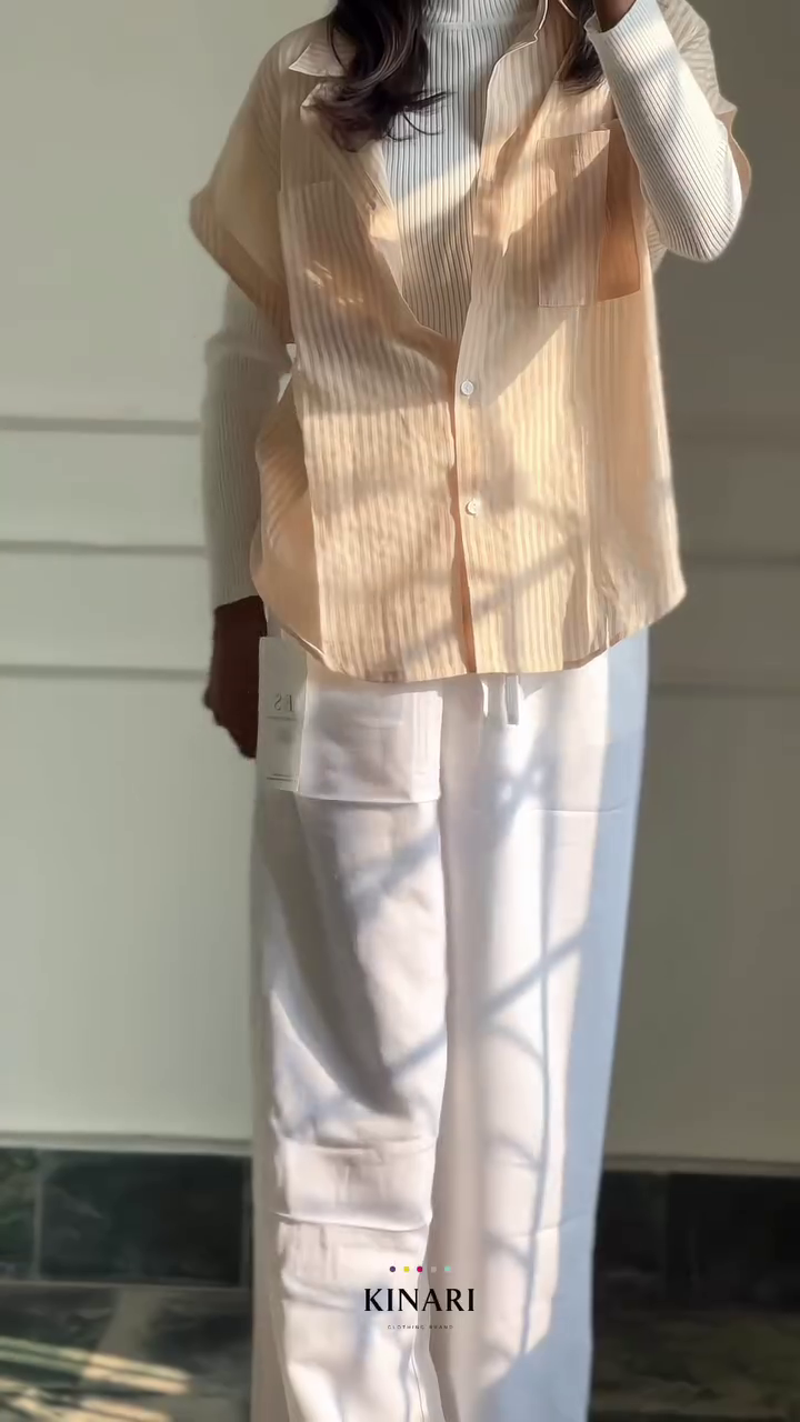 💚 Pistachio Breeze Oversized Shirt – Soft Minimalism & Everyday Comfort 💚