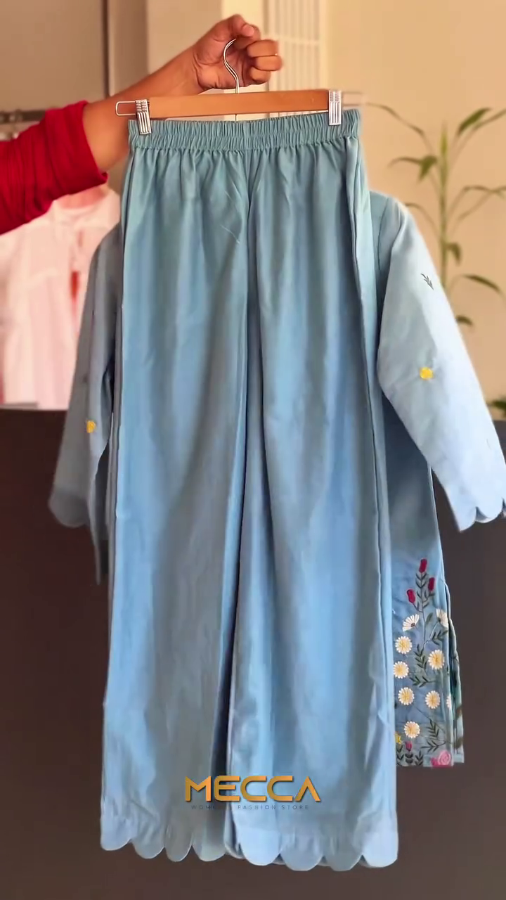 🌼 Sky Garden Embroidered Kurta Set – Fresh Florals & Everyday Elegance 🌼