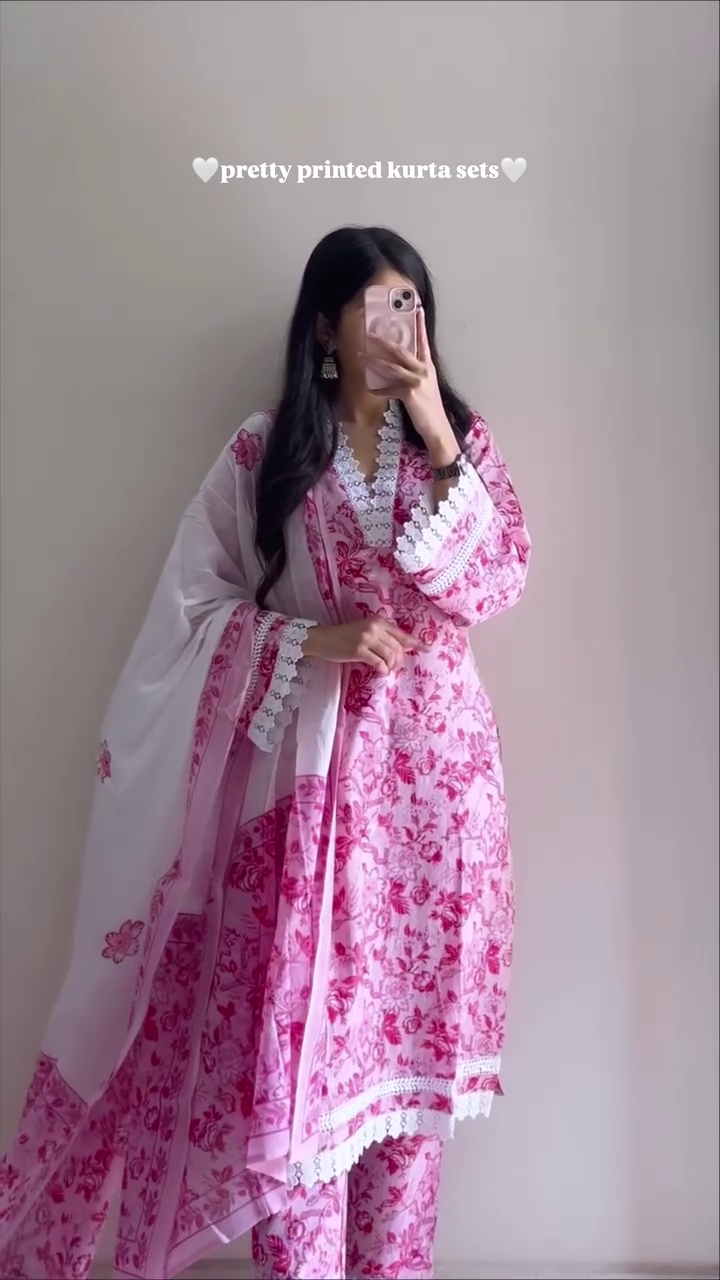 “Blush Bloom Printed Kurta Set 🌷 | Soft Floral Elegance with Dupatta”