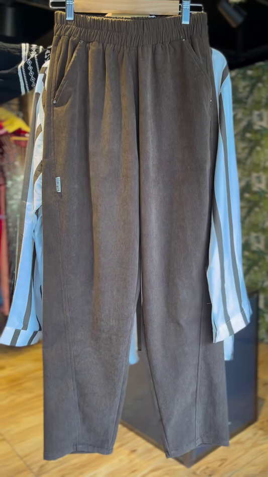 Brown Cami Top with Striped Overshirt & Matching Trousers – 3-Piece Casual Co-Ord Set for Women
