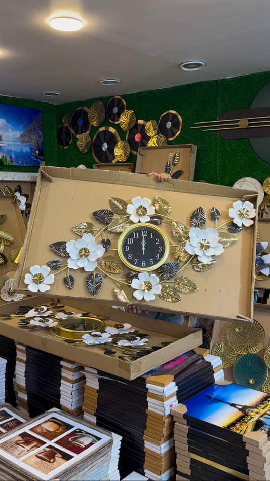 Wall Clock – Luxurious Home Decor