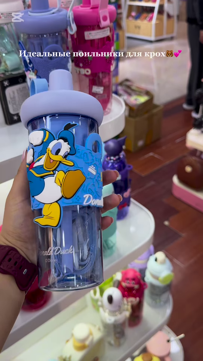 Adorable Character-Themed Kids’ Drinkware Collection: Cute Pink Sippy Cups and Water Bottles for Toddlers