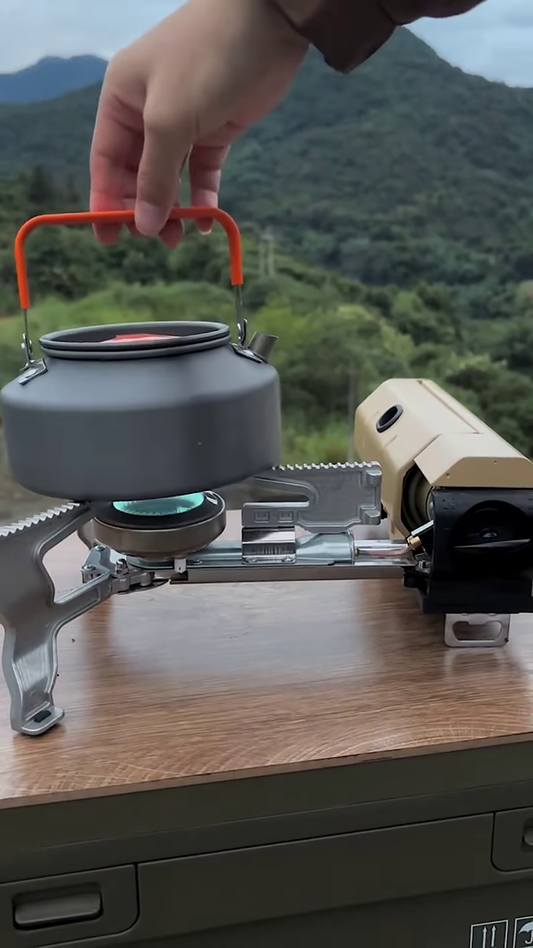 Ultra-Lightweight Camping Kettle with Foldable Handle – Outdoor Boiling Companion