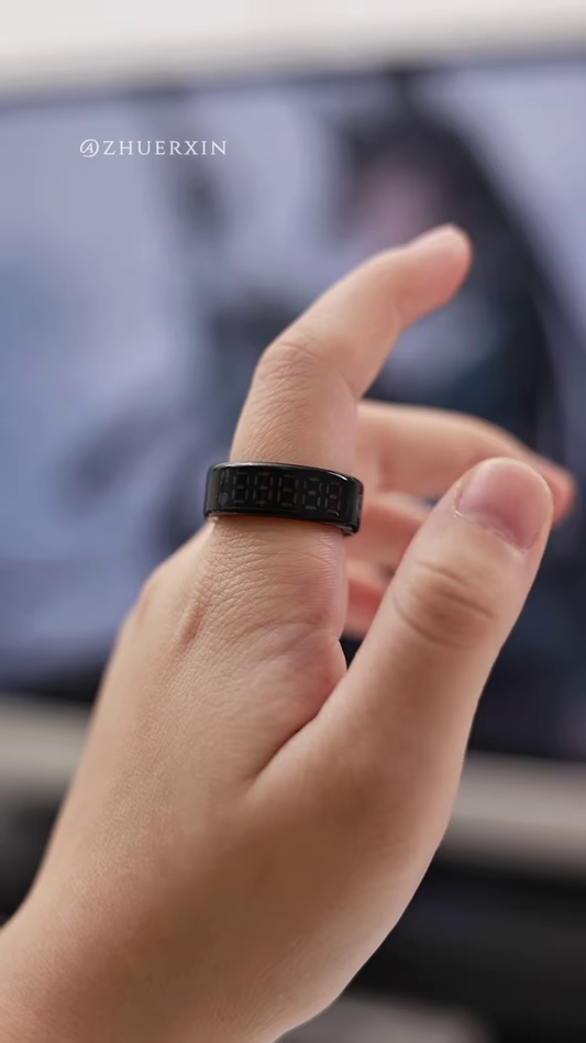🖤 : The Future at Your Fingertip ⌚💍